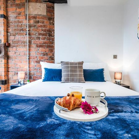 Cavern Quarters, Beautiful Two Bedroom City Centre Apartment By Garudy Serviced Apartments And Short Lets - Perfect For Longer Stays Λίβερπουλ Εξωτερικό φωτογραφία