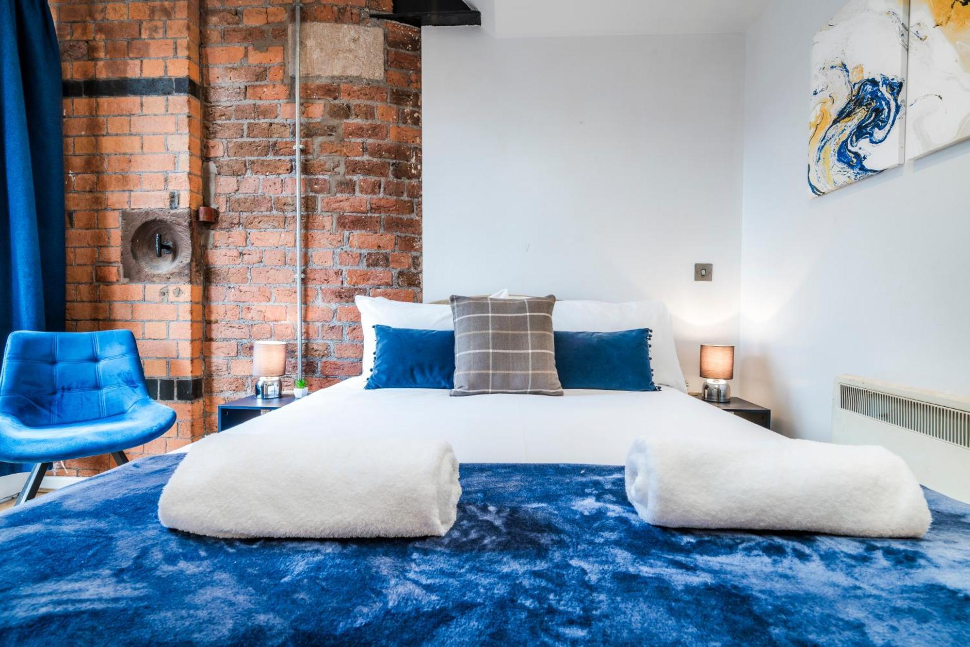 Cavern Quarters, Beautiful Two Bedroom City Centre Apartment By Garudy Serviced Apartments And Short Lets - Perfect For Longer Stays Λίβερπουλ Εξωτερικό φωτογραφία