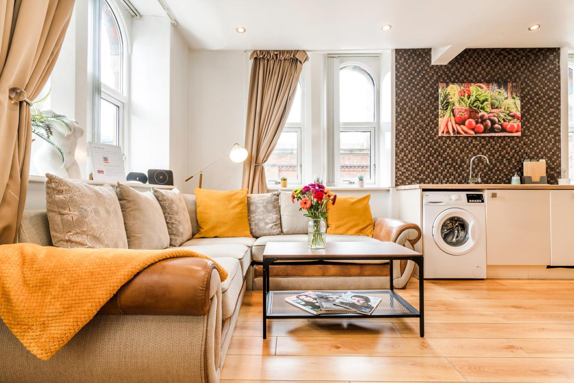 Cavern Quarters, Beautiful Two Bedroom City Centre Apartment By Garudy Serviced Apartments And Short Lets - Perfect For Longer Stays Λίβερπουλ Εξωτερικό φωτογραφία