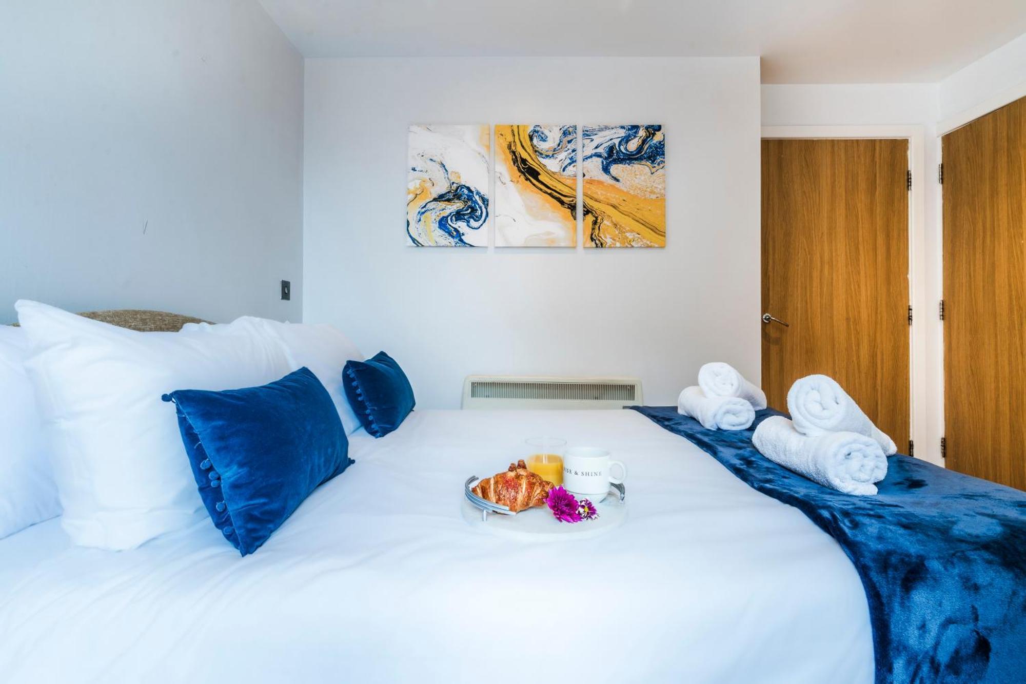 Cavern Quarters, Beautiful Two Bedroom City Centre Apartment By Garudy Serviced Apartments And Short Lets - Perfect For Longer Stays Λίβερπουλ Εξωτερικό φωτογραφία