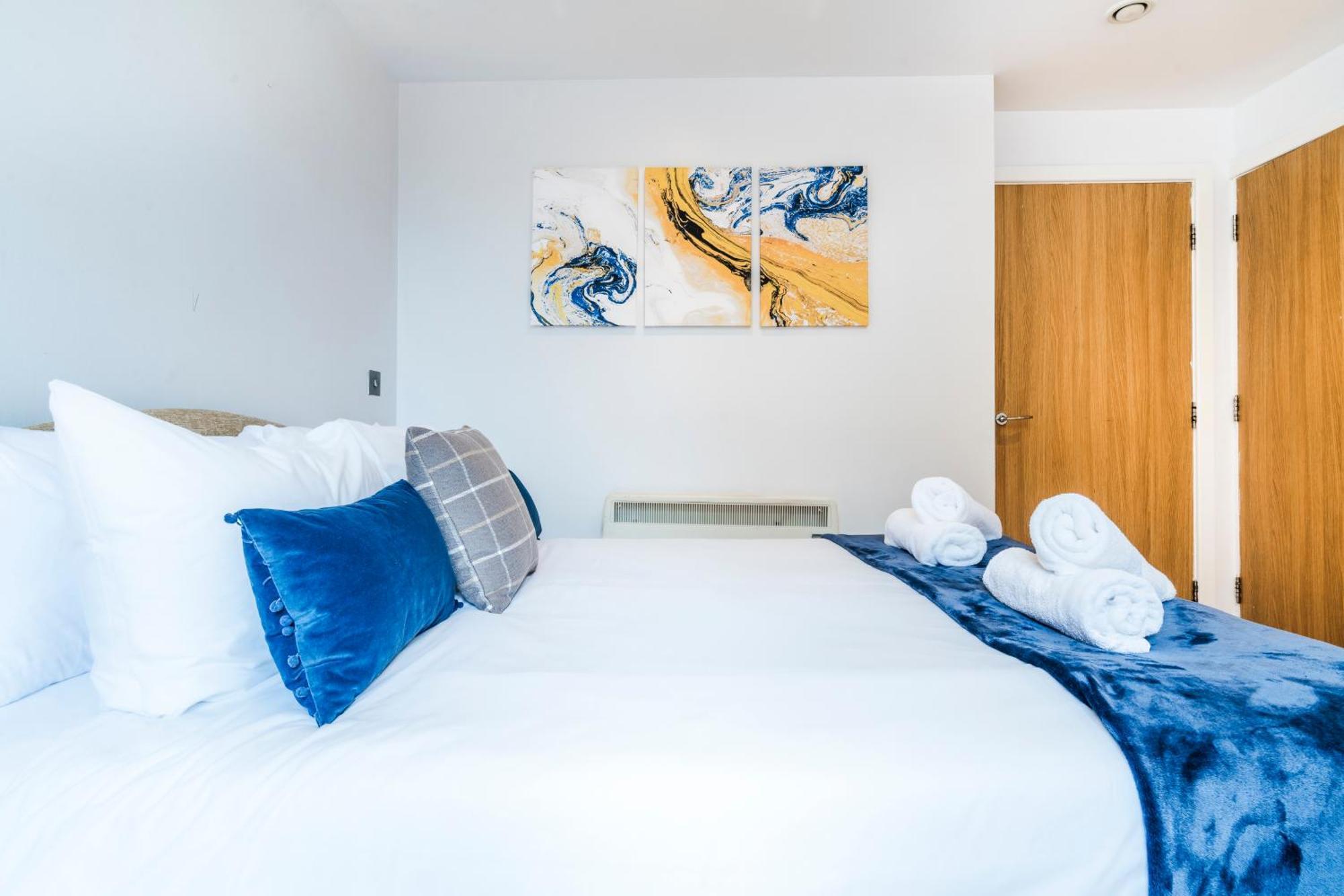 Cavern Quarters, Beautiful Two Bedroom City Centre Apartment By Garudy Serviced Apartments And Short Lets - Perfect For Longer Stays Λίβερπουλ Εξωτερικό φωτογραφία